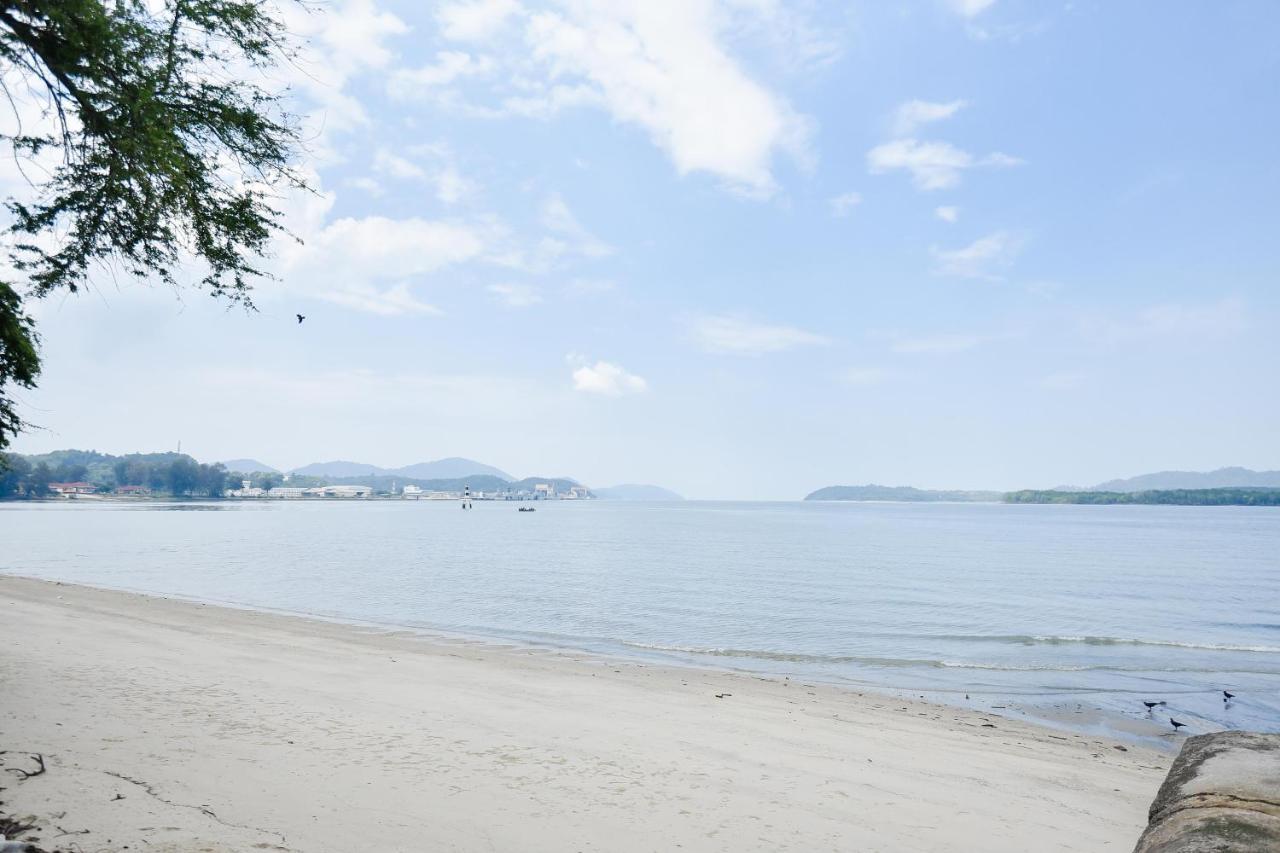 Lumut Suites Exterior foto
