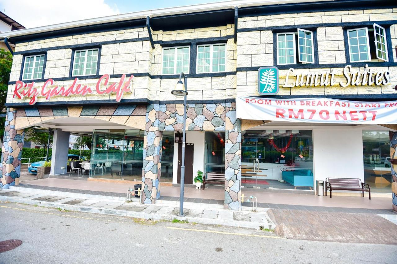 Lumut Suites Exterior foto
