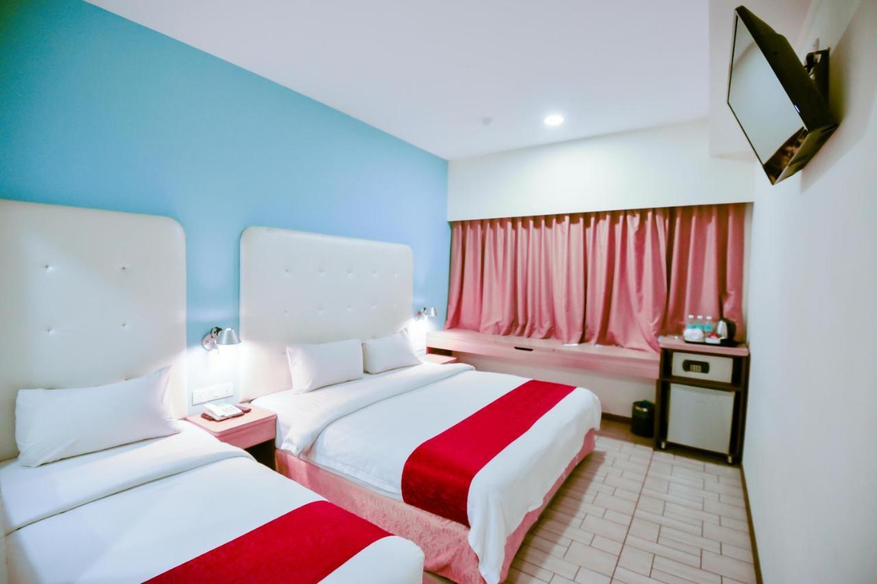 Lumut Suites Exterior foto