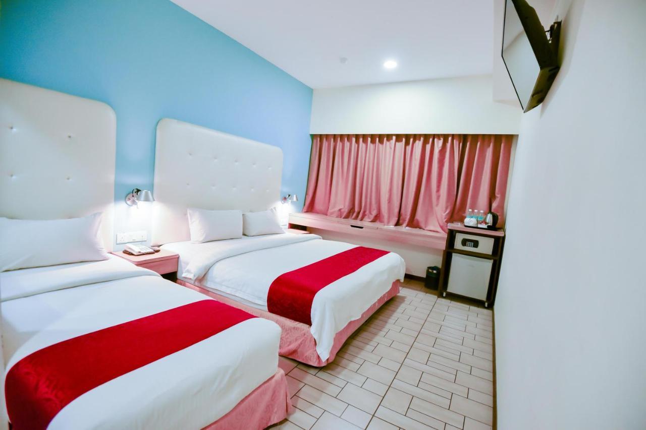 Lumut Suites Exterior foto