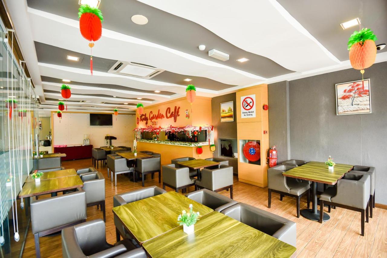 Lumut Suites Exterior foto